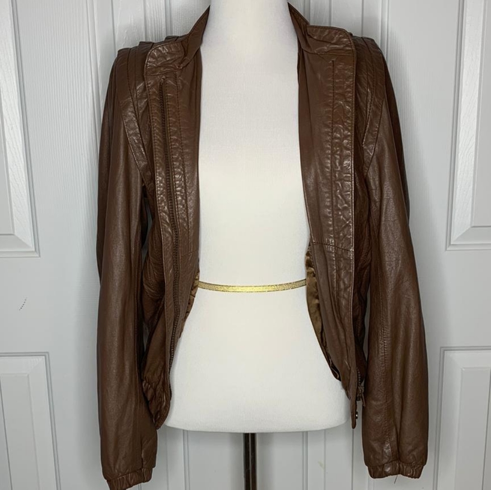 80s Vintage Leather Bomber Jacket. Size M
